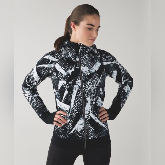 lululemon athletica Jackets & Blazers - Lululemon Scuba Hoodie III (Static Mist White Black) sz 4